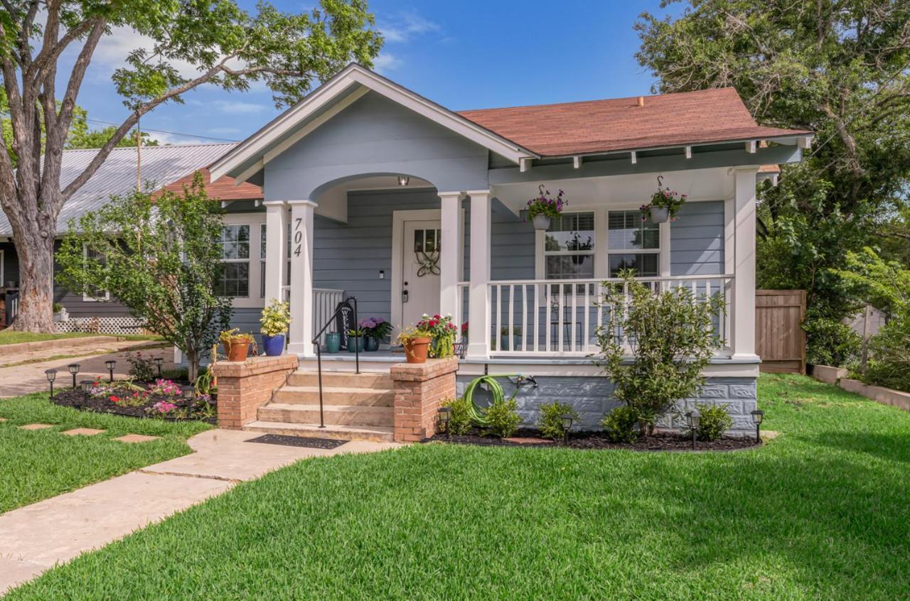 Villa The Blue Diamond Retreat Brenham Exterior foto
